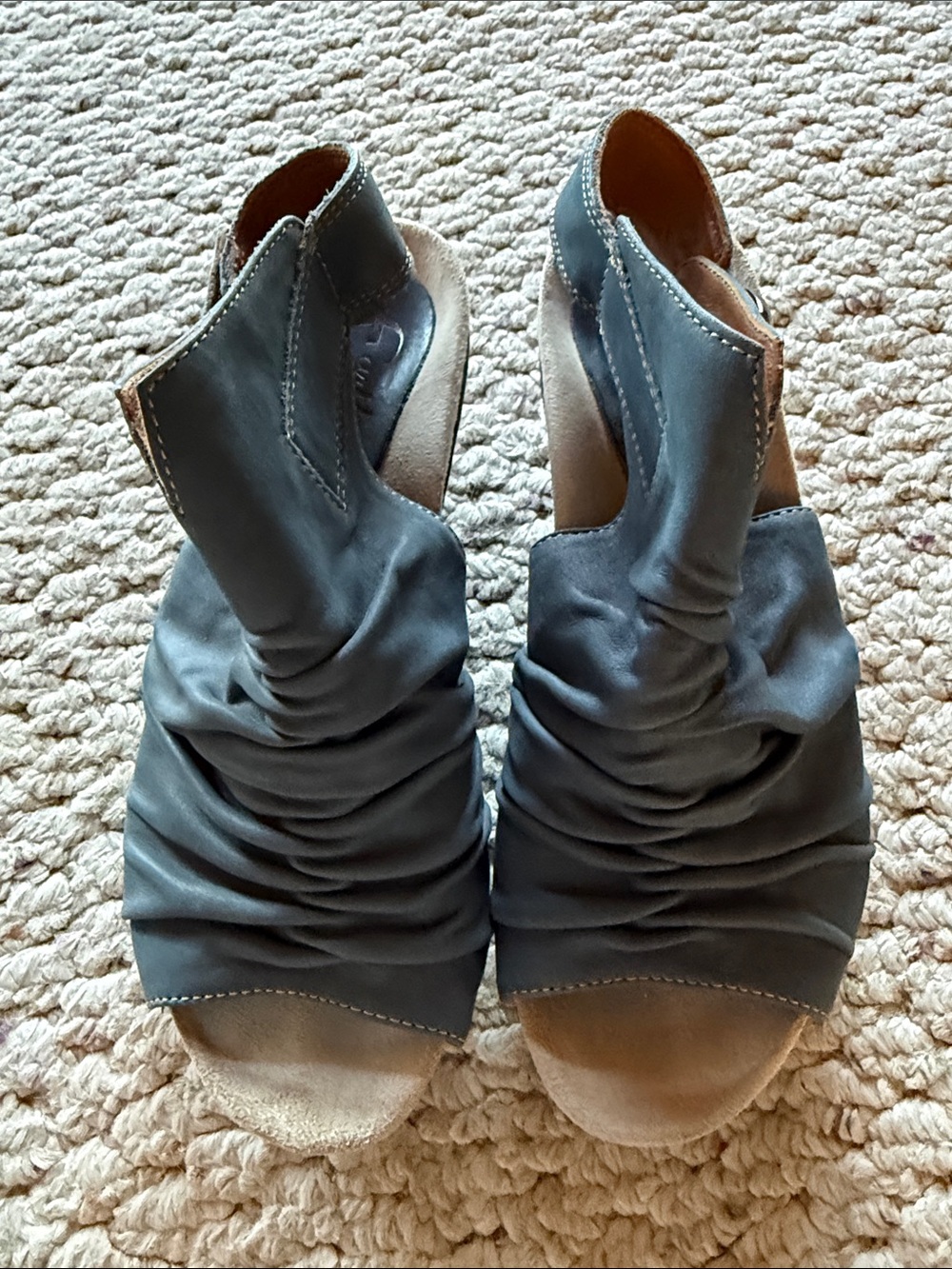 Women's Gray Ruched Open-Toe Slingback Sandals